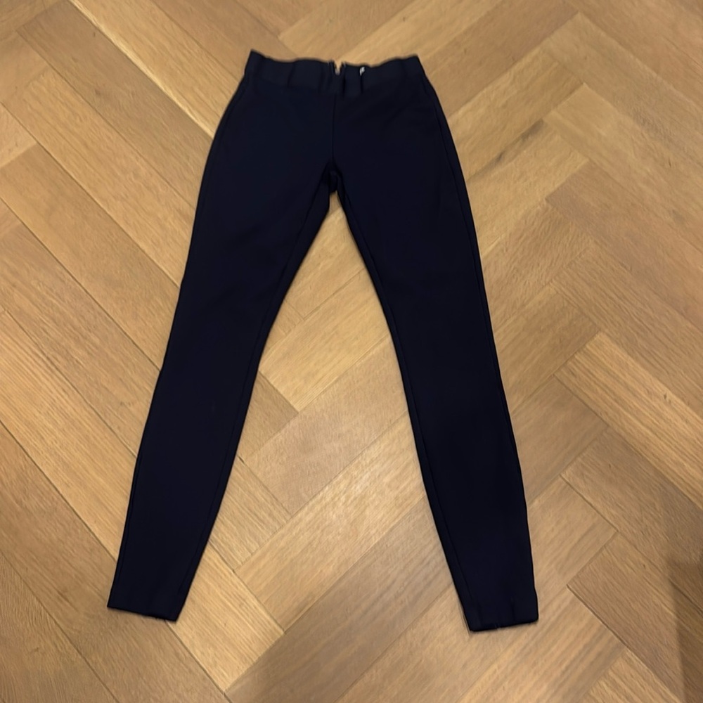 J Crew Zipper back pants with back leg seam. NAVY